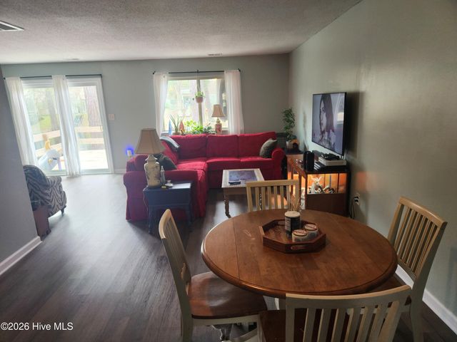 165 Quarterdeck, New Bern, NC 28562