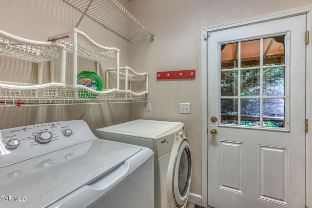 139 Charlie Harrell Lane, Hampton, TN 37658