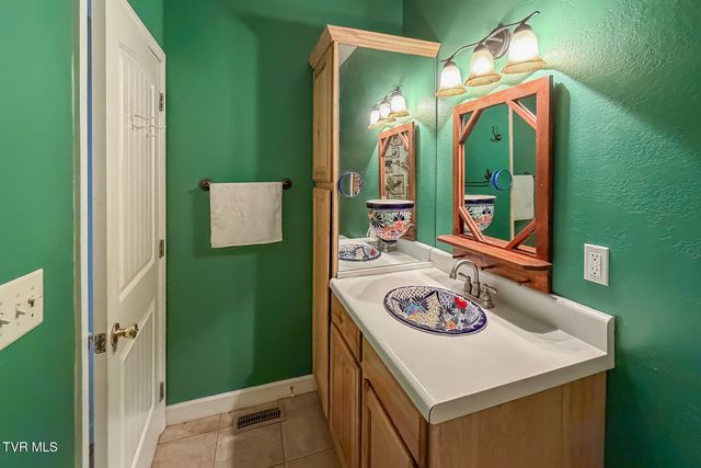 139 Charlie Harrell Lane, Hampton, TN 37658