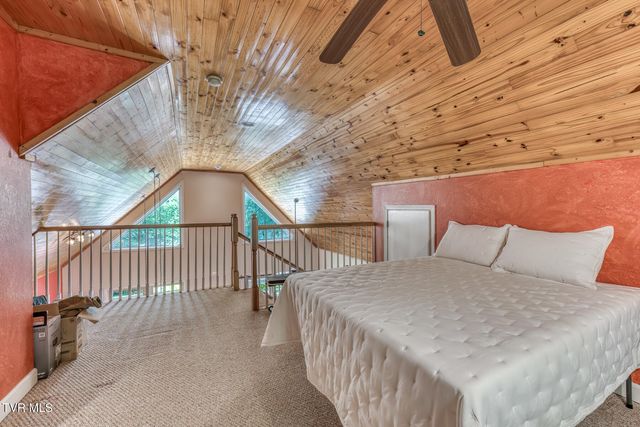 139 Charlie Harrell Lane, Hampton, TN 37658
