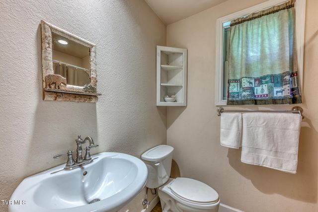 139 Charlie Harrell Lane, Hampton, TN 37658