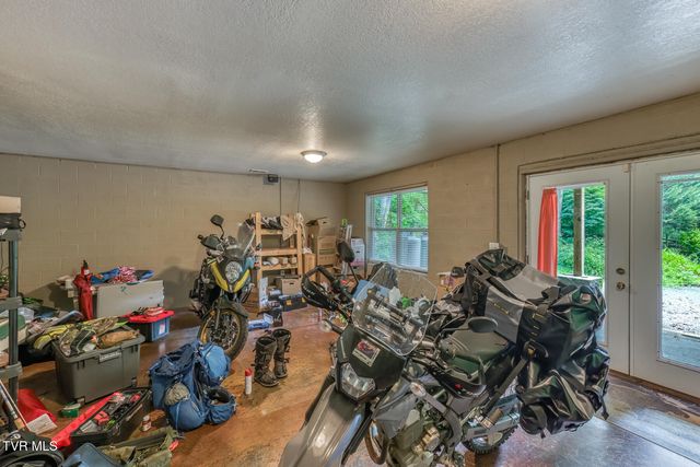 139 Charlie Harrell Lane, Hampton, TN 37658