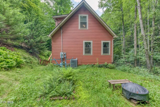 139 Charlie Harrell Lane, Hampton, TN 37658