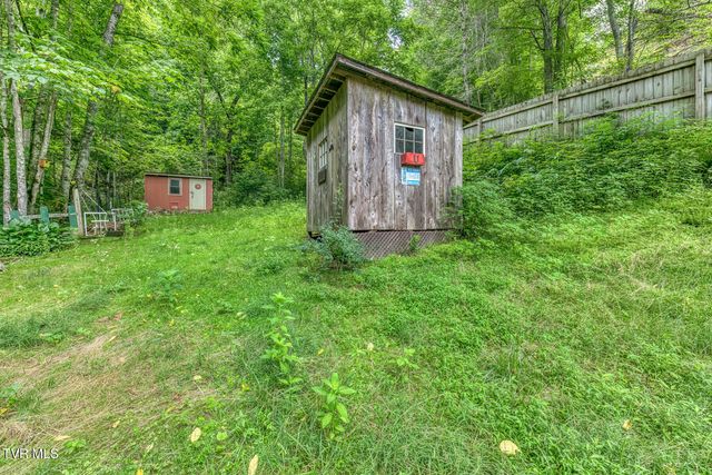 139 Charlie Harrell Lane, Hampton, TN 37658