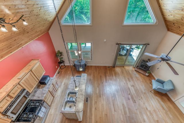 139 Charlie Harrell Lane, Hampton, TN 37658