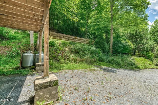 139 Charlie Harrell Lane, Hampton, TN 37658