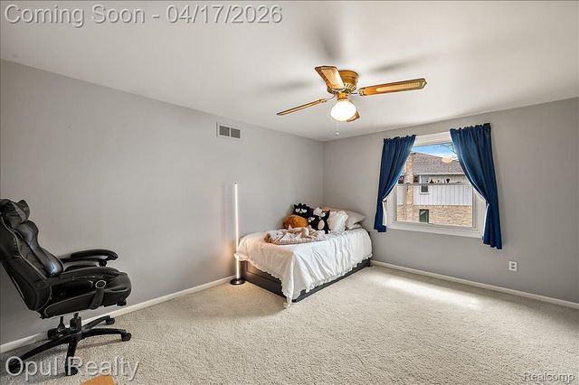 22797 Shadowglen Drive, Farmington Hills, MI 48335