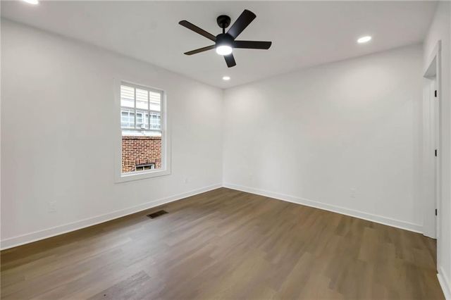 1129 Larosa SW Terrace, Atlanta, GA 30310