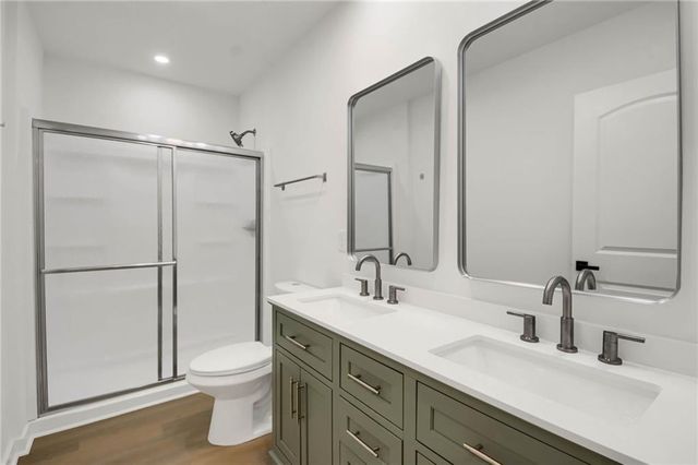 1129 Larosa SW Terrace, Atlanta, GA 30310