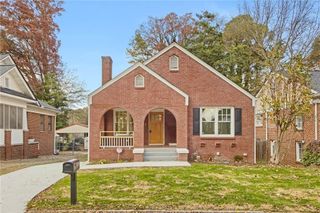 1129 Larosa SW Terrace, Atlanta, GA 30310