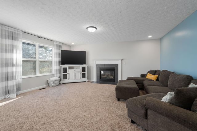 3120 Capstone Way, Columbus, OH 43221