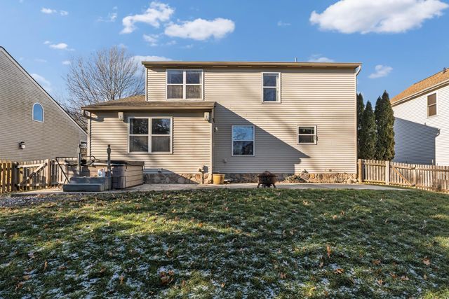 3120 Capstone Way, Columbus, OH 43221