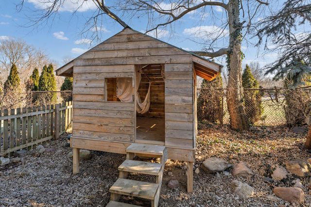 3120 Capstone Way, Columbus, OH 43221