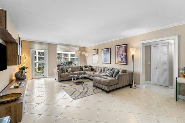 3450 S Ocean Boulevard 5010, Palm Beach, FL 33480