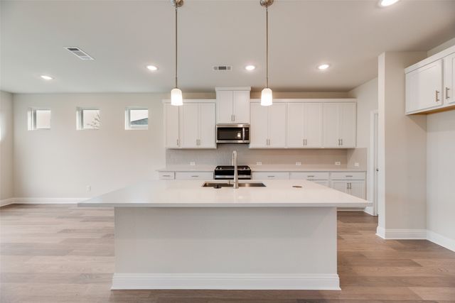 552 Marcus Lane, Crowley, TX 76036