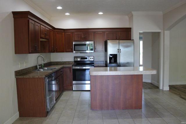 11745 Juniper Court, Evansville, IN 47725