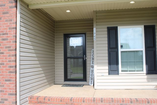 11745 Juniper Court, Evansville, IN 47725