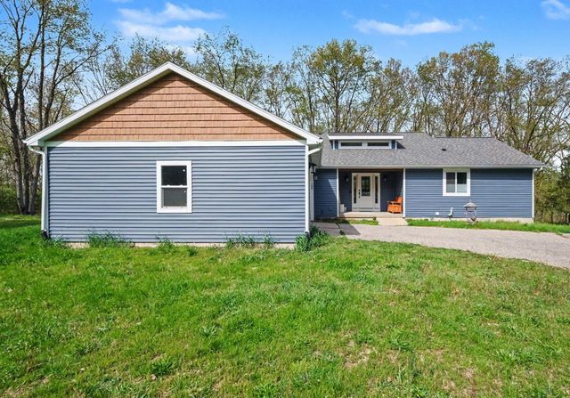 8300 Grand River Drive SE, Ada, MI 49301
