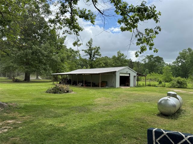 11261 Crossno Drive, Cleveland, TX 77328