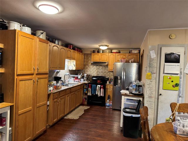 11261 Crossno Drive, Cleveland, TX 77328