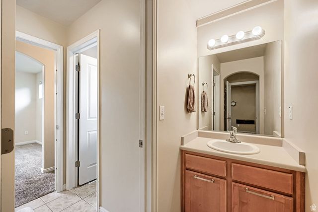 5058 W LONDON BAY DR, Riverton, UT 84096