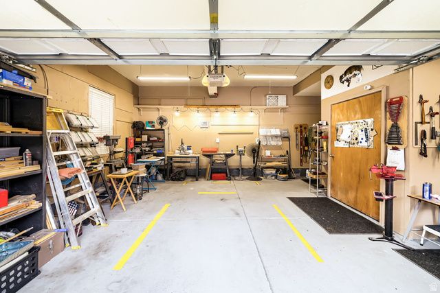 5058 W LONDON BAY DR, Riverton, UT 84096