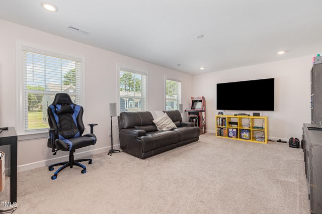 311 Horseshoe Place, Angier, NC 27501