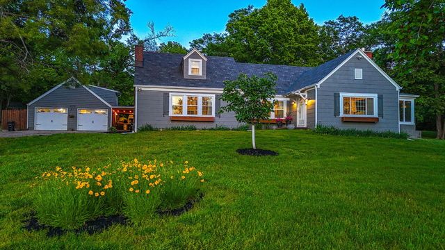 2712 N OAKLAND GRAVEL RD, Columbia, MO 65202