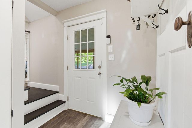 2712 N OAKLAND GRAVEL RD, Columbia, MO 65202