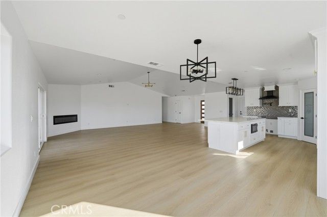 11412 Calcite Street, Hesperia, CA 92345