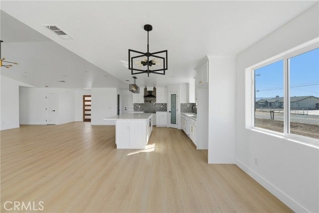 11412 Calcite Street, Hesperia, CA 92345