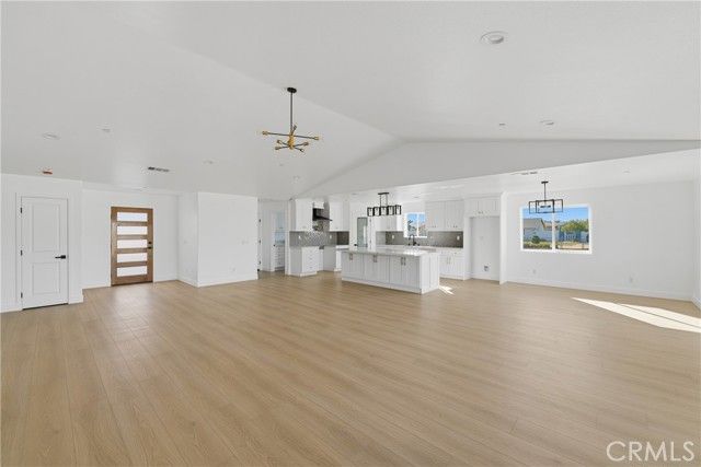 11412 Calcite Street, Hesperia, CA 92345