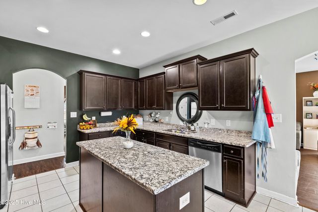 205 Zonnie Lane, Jacksonville, NC 28540