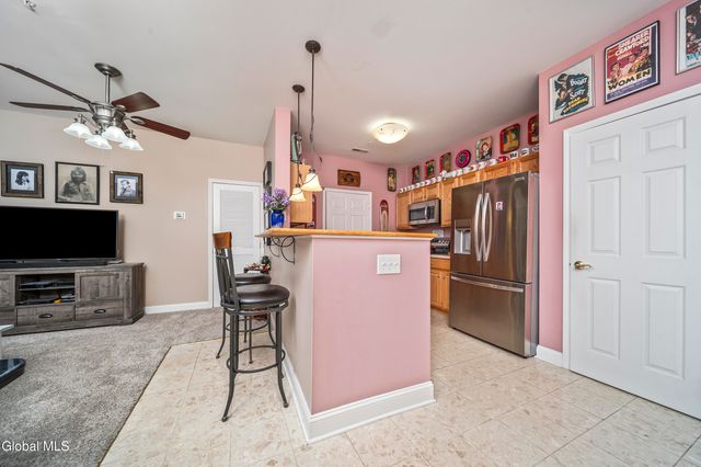 205 N Ridge, Troy, NY 12182