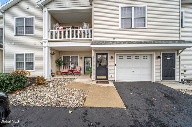 205 N Ridge, Troy, NY 12182