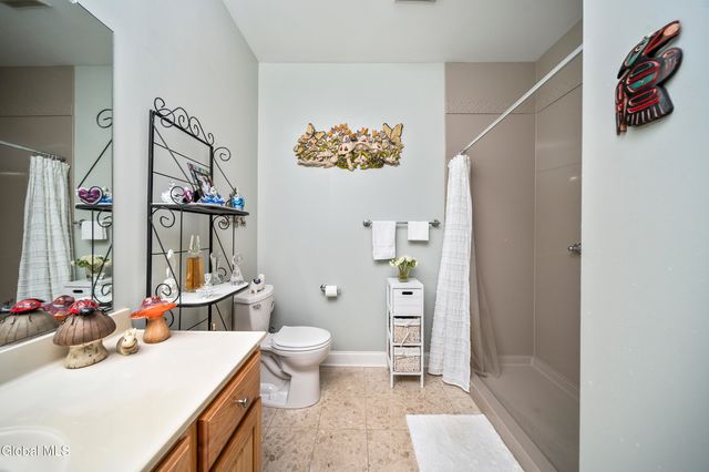 205 N Ridge, Troy, NY 12182