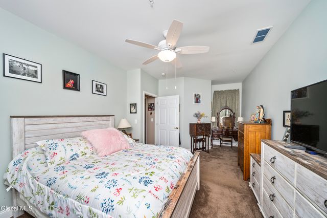 205 N Ridge, Troy, NY 12182