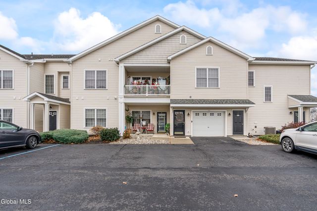 205 N Ridge, Troy, NY 12182