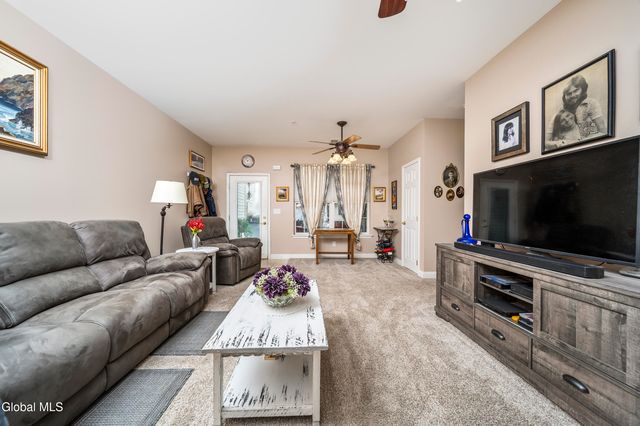 205 N Ridge, Troy, NY 12182