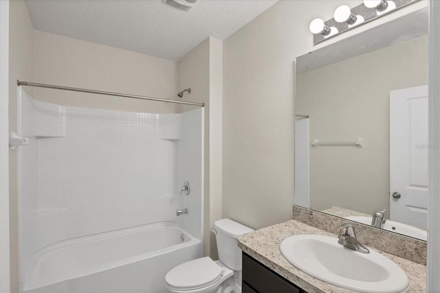 153 TIERRA VERDE WAY, Bradenton, FL 34212