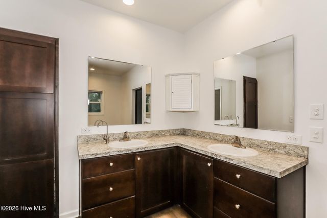 2147 Rosemary Lane SW, Supply, NC 28462