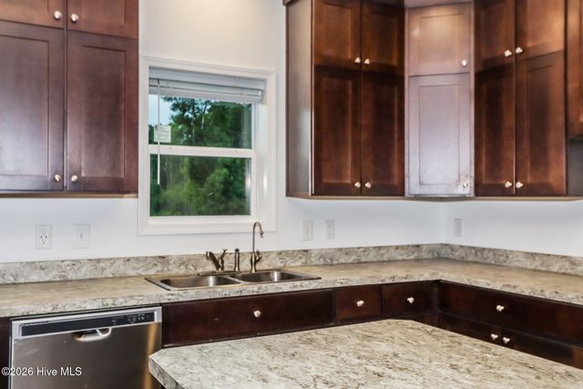 2147 Rosemary Lane SW, Supply, NC 28462