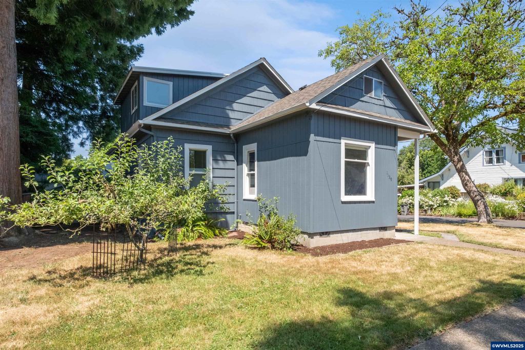 1139 NW Yamhill St, Mcminnville, OR 97128