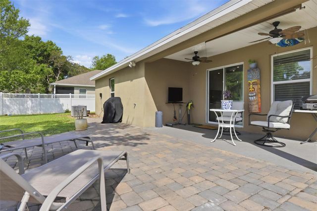 656 CARYA COURT, Deland, FL 32724