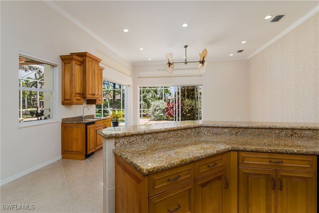 1649 McIlvaine CT, Marco Island, FL 34145