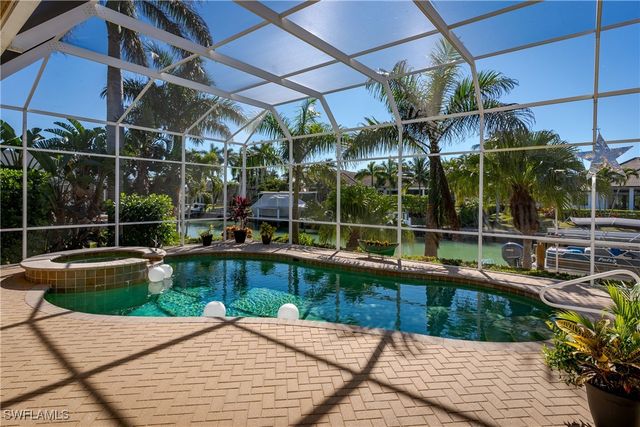 1649 McIlvaine CT, Marco Island, FL 34145