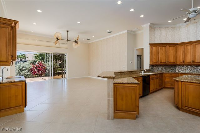 1649 McIlvaine CT, Marco Island, FL 34145