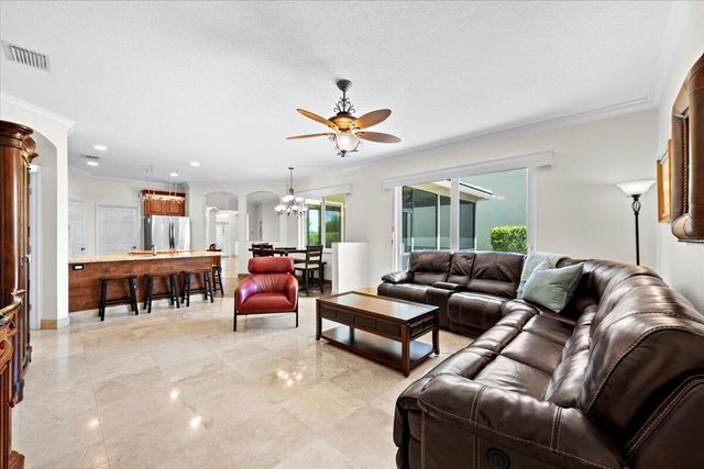 1575 Newhaven Point Lane, West Palm Beach, FL 33411