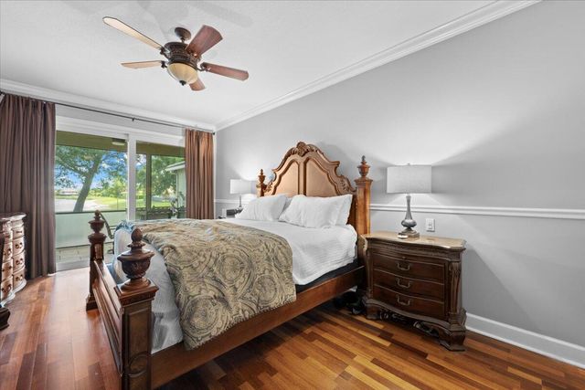 1575 Newhaven Point Lane, West Palm Beach, FL 33411