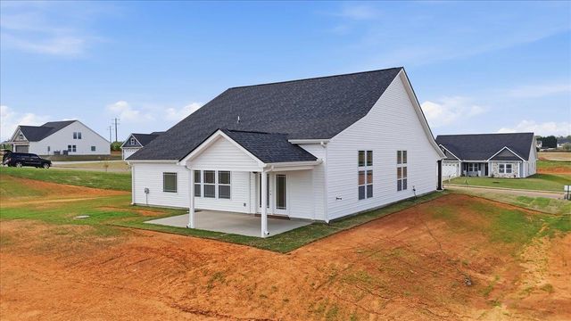 114 Crooked Tree Drive, Gaffney, SC 29341